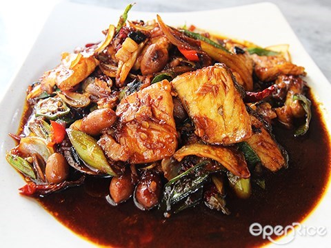 Zen Heong Restaurant, Taman Bangi Avenue, Kajang, Fried Fish, Pulau Ketam, Ketam style fried fish, famous seafood in kajang