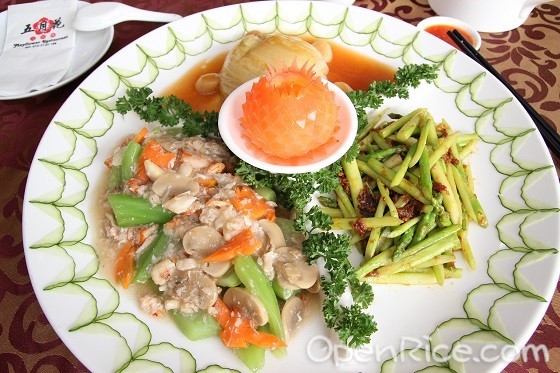 Mayflower Restaurant, Chinese cuisine, Chinese restaurant, Kota Kemuning, Zhejiangs Three Treasures, 紅梅三寶, bamboo shoots, asparagus, XO sauce, mushrooms, vegetables, Napa cabbage scallops