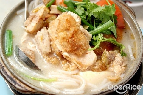 kuchai lama, goon wah, fish head noodle