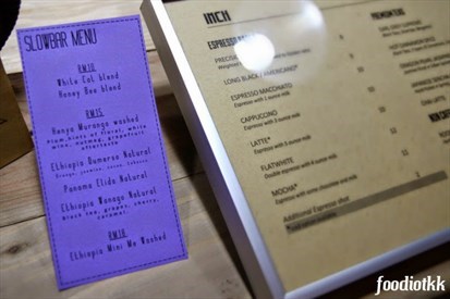 Menu: 什么是White Cat Blend? 天哪!寸咖啡不只很“寸”还虐猫呢!(开玩笑)